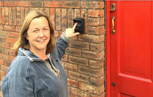 karens-kindergarden-karen-using-biometric-reader